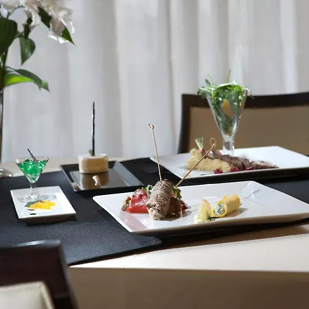 Hotel Olympia Golden &