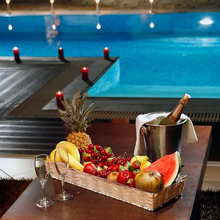 奥林匹亚金海滩spa度假酒店