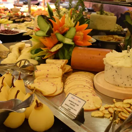 Olympia Golden & Hotel 5*