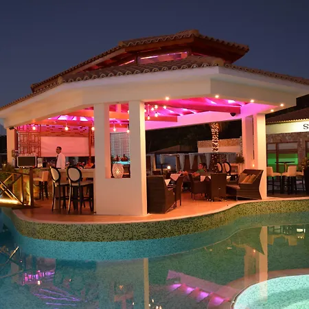 奥林匹亚金海滩spa度假酒店