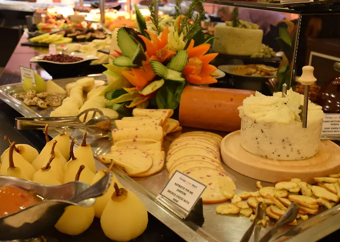 Olympia Golden & Ξενοδοχείο 5*